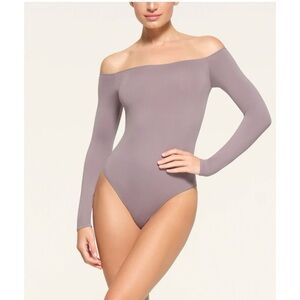 SKIMS Off-Shoulder Bodysuit in Zinc